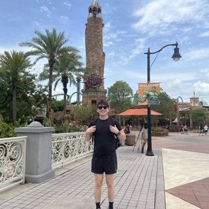 Meet your Posher, Cyd bryan